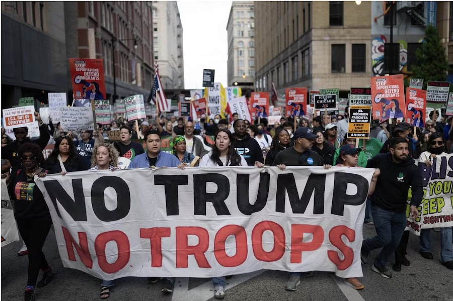 ‘No Trump! No Troops!’ Thousands March in Chicago as President Threatens ‘War’
